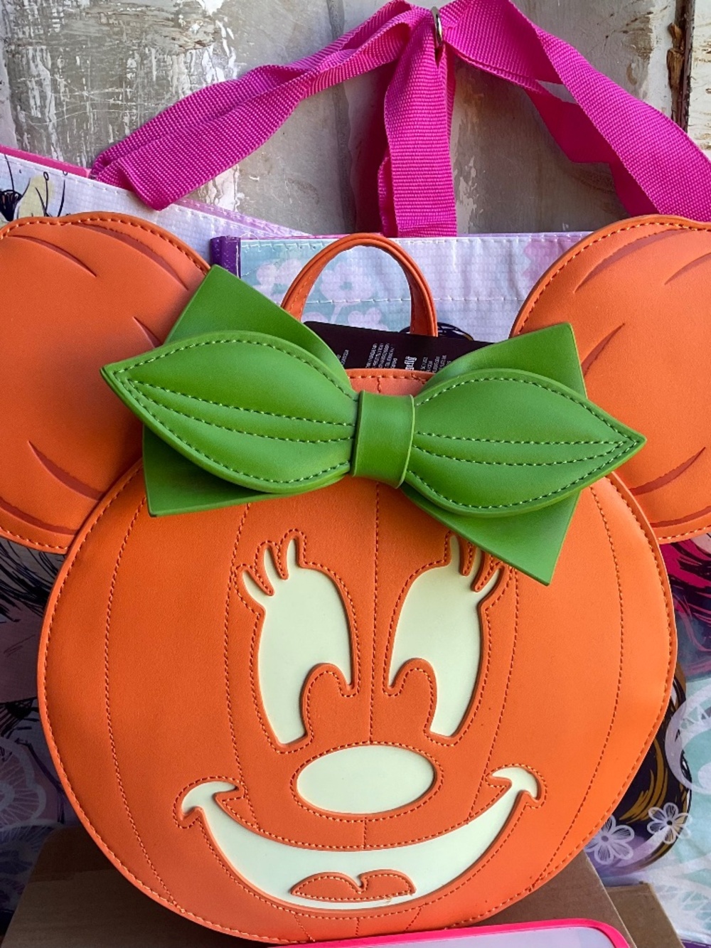 DISNEY  MINNIE   MOUSE  PUMPKIN HEAD  LOUNGEFLY   NWT